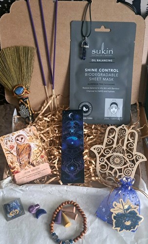 Spiritual manefest gift box - spiritual,