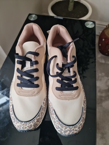 Women leopard print low - print,
