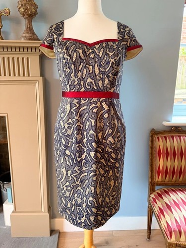 New holly willoughby - new,