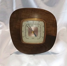 Vintage Sundo Wall Barometer