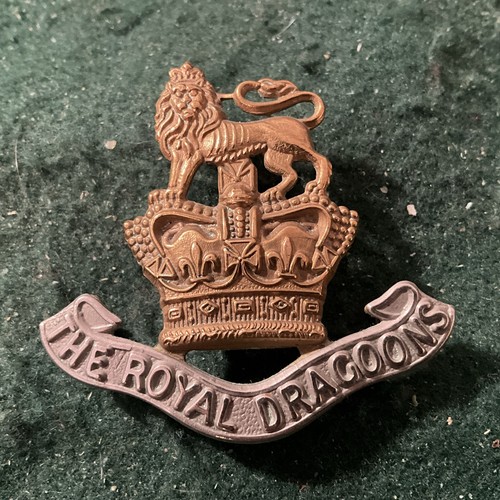 The royal dragoons cap badge - cap,