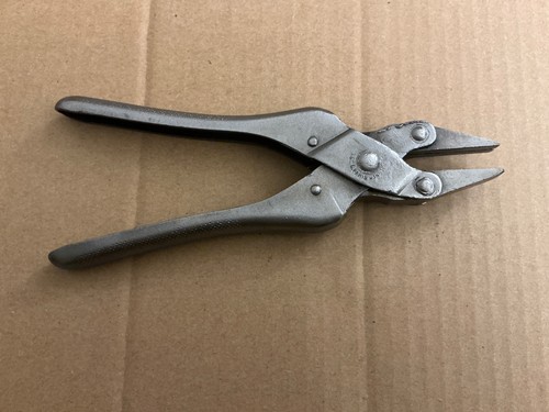 Flat nose parallel pliers - flat,