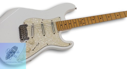 Electric guitar legacy - g&l,