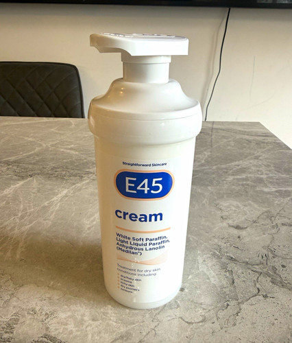 E45 hydrating moisturiser - e45,