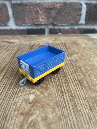 Trackmaster push along thomas - trackmaster,