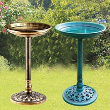 Outdoor patio garden - bird, bath