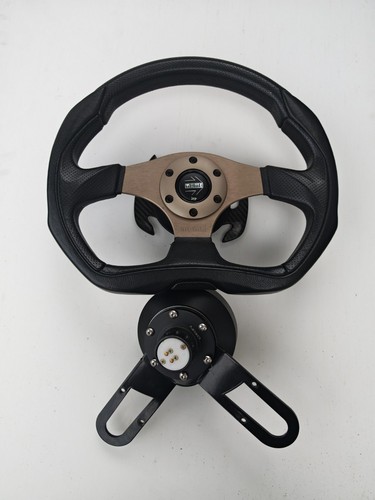 Momo volante eagle black - volante,