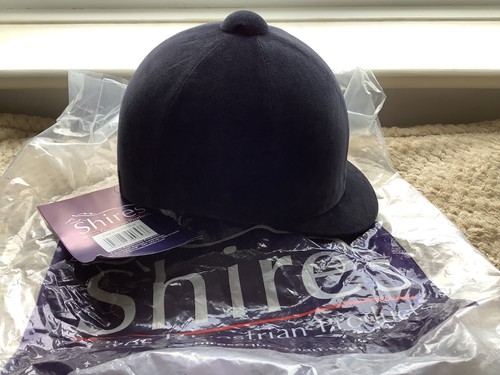 Bnwt shires equestrian black - shires,