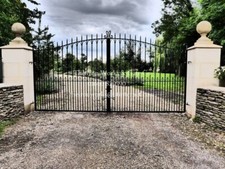 HAWKESBURY HEAVY DRIVEWAY IRON