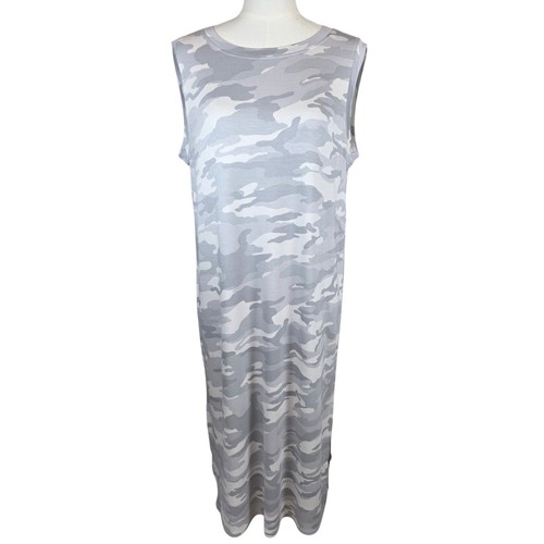 Nwt hilary radley - gray, camo