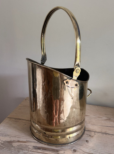 Vintage brass coal scuttle - scuttle, log