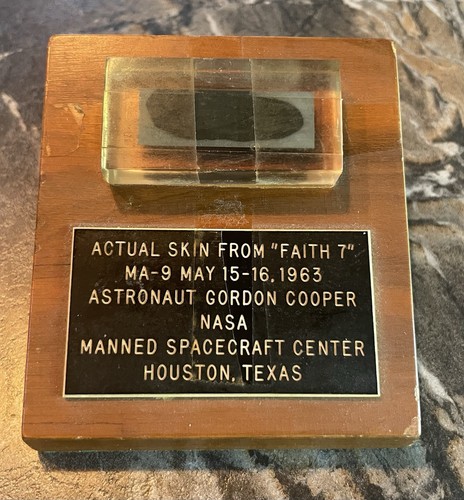 Vintage nasa faith 7 - ma-9,