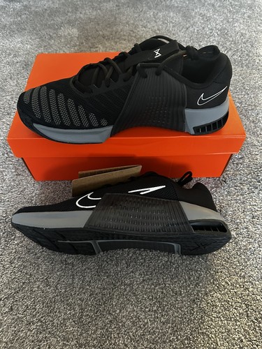 Brand new nike - new, black