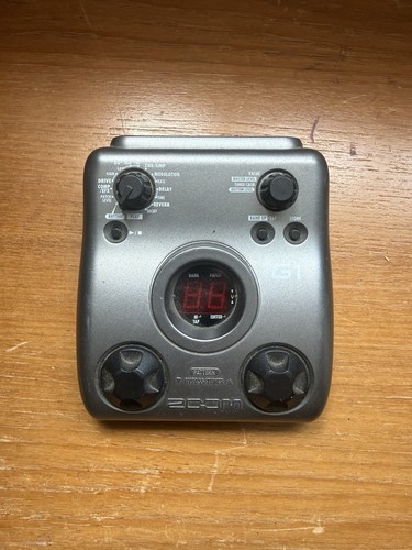 Zoom guitar effects - guitar,