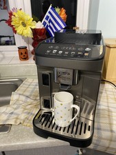 De'Longhi Magnifica Evo Bean to Cup Coffee Machine ECAM290.81.TB