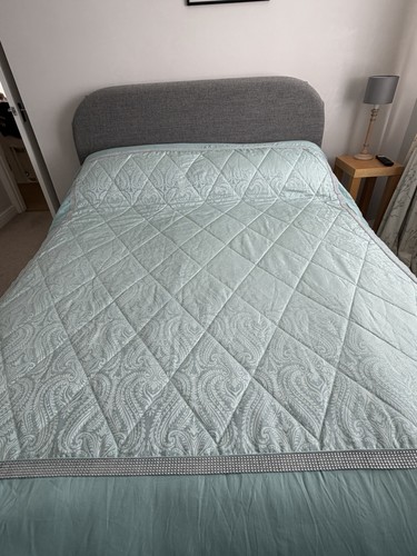 Quilt bedspread king size - bedspread,
