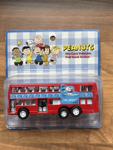 Rare peanuts snoopy - surf, bus