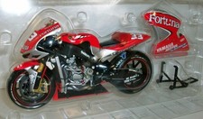 Minichamps 1/12 Scale - 122