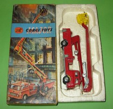 Corgi Major / 1127 Bedford Simon Snorkel Fire Engine / Boxed