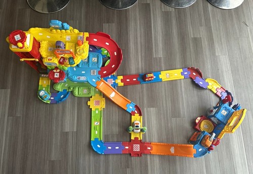 Vtech toot - toot-toot, garage