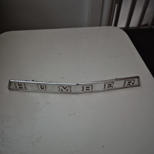 Humber sceptre mk2 badge - humber,
