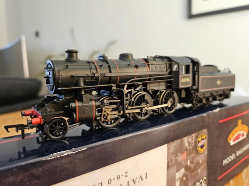 Bachmann 579 ivatt class - ivatt,