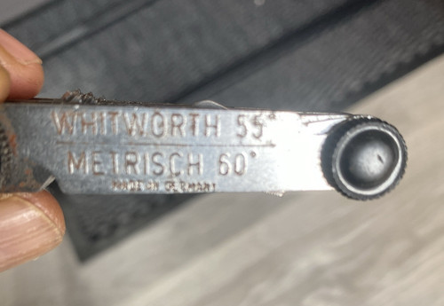 Whitworth thread guage screw - guage,