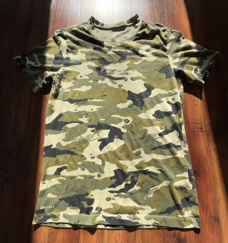 The nike tee - the,