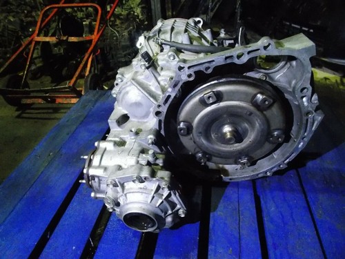 Genuine 2006 toyota estima - on,