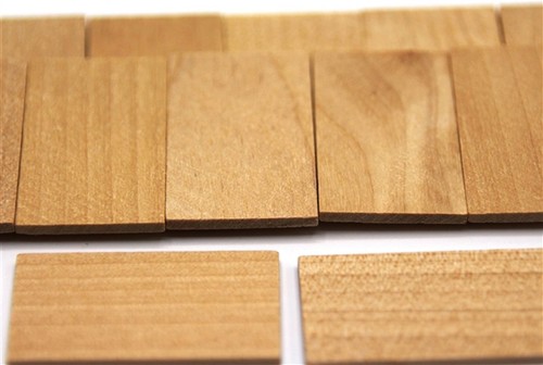 Dolls house cedar - dolls, roof