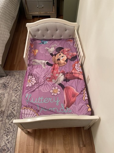 Twin size childrens bed - bed,