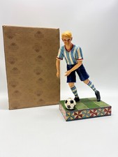 HEARTWOOD CREEK Hat Trick JS HWC Football Player Statue - Jim Shore Designs