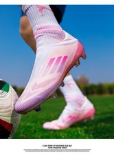 Wear resistant and anti slip high top AG long nail football shoes for football