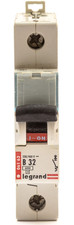 LEGRAND 32 AMP 32A B32 CURVE B