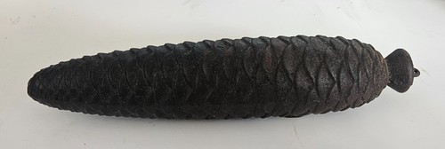 Vintage cast iron pine - cast,