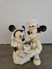 Lenox disney showcase - showcase, mickey