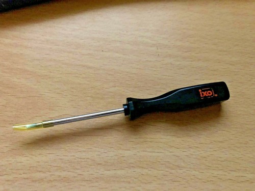 Ixo triangle end - ixo,