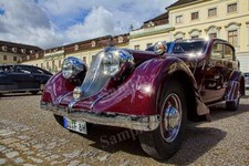 Retro Vintage Napier Car Wine