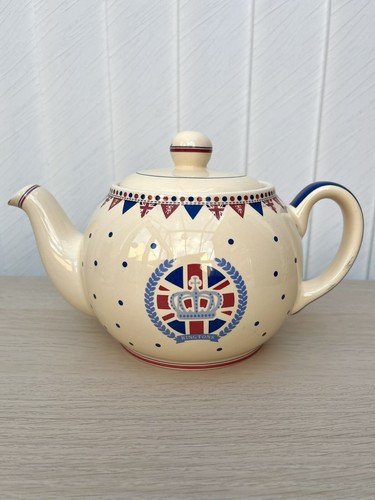 Ringtons stoneware spout - ringtons,