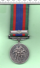 1939 - 1945 CANADIAN VOLUNTEER SILVER SERVICE MEDAL & RIBBON WITH CLASP (360)