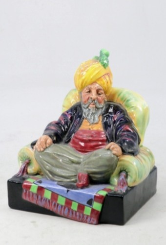 Vintage royal doulton - royal, figurine