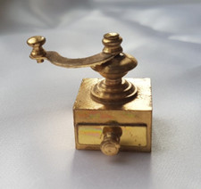 Coffee grinder dolls house - ~,