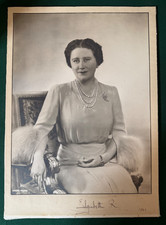 Antique Dorothy Wilding Royal