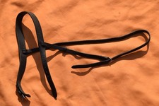 Black leather cavasson noseband - cob size. Used.