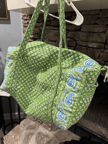 Vera bradley green quilted - vera,
