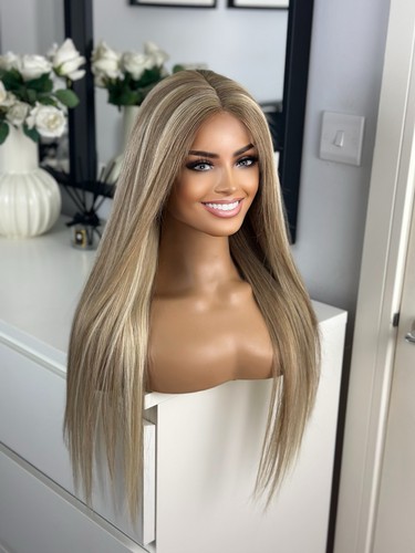 Balayage biscuit blonde lace - balayage,