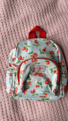 Cath kids - by, mini