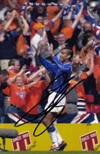 Modern HAND SIGNED 6x4 Photo 