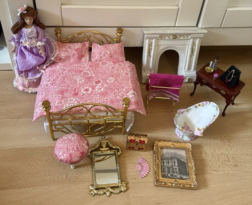 Dolls house lady - lady’s, bedroom