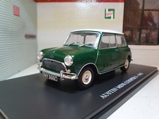 Mini Cooper S Green Austin Mk 1 1965 Vintage on Base Diecast 1:24 Scale Model